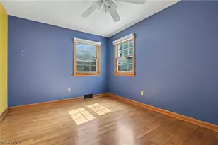 1372 Doncaster Dr, Youngstown, OH 44511 - Photo 11