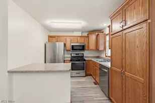 4760 Sunnyside Dr, Stow, OH 44224 - Photo 17