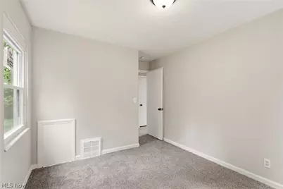 1620 Cedar Drive, Lorain, OH 44052 - Photo 15
