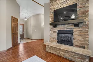 805 Wynncrest Dr, Marietta, OH 45750 - Photo 11