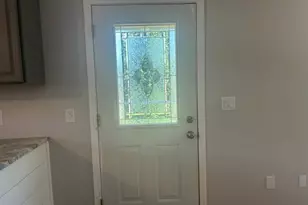 2372 Triplett Blvd, Akron, OH 44312 - Photo 9
