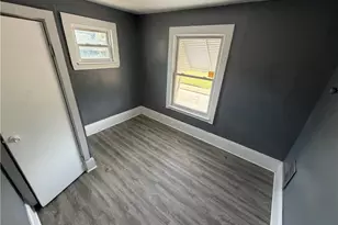 1205 E 111th St, Loveland, OH 44108 - Photo 5