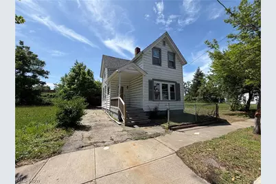 1052 E 72nd Street, Loveland, OH 44103 - Photo 1