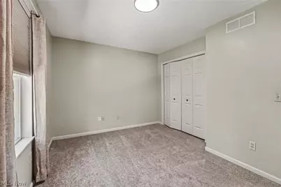 1023 Coopers Run, Amherst, OH 44001 - Photo 21