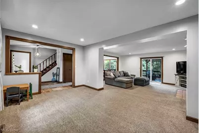 2384 Twin Lakes Drive, Uniontown, OH 44685 - Photo 5