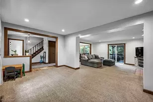 2384 Twin Lakes Dr, Uniontown, OH 44685 - Photo 5