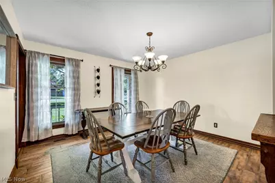2384 Twin Lakes Drive, Uniontown, OH 44685 - Photo 15