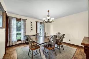 2384 Twin Lakes Dr, Uniontown, OH 44685 - Photo 15