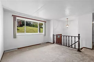 791 N Overlook Dr, Wintersville, OH 43953 - Photo 9