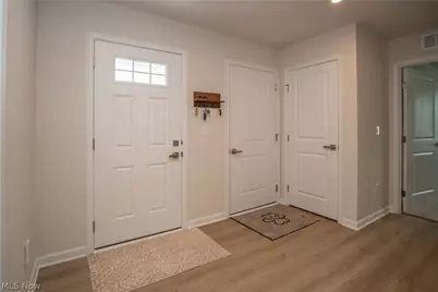 2655 Elkford Circle NE, Canton, OH 44721 - Photo 5