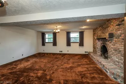 2421 Fairview Road, Uniontown, OH 44685 - Photo 23
