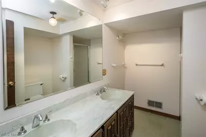 2421 Fairview Road, Uniontown, OH 44685 - Photo 29