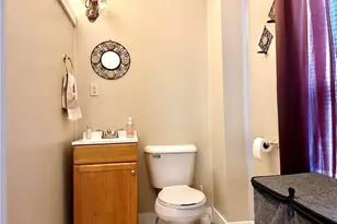 402 Cross St, Newcomerstown, OH 43832 - Photo 9