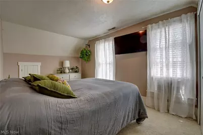 302 SW Maple Street, Sugarcreek, OH 44681 - Photo 15