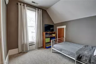 302 SW Maple St, Sugarcreek, OH 44681 - Photo 13