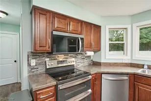 2936 Vincent Rd, Silver Lake, OH 44224 - Photo 15