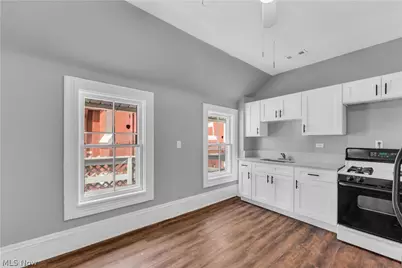 3271 W 43rd Street #2/UP, Loveland, OH 44109 - Photo 7