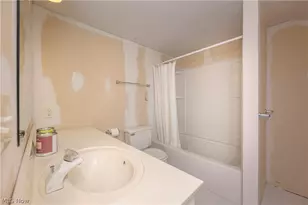12201 King Church Ave NW, Uniontown, OH 44685 - Photo 21
