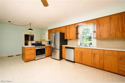12201 King Church Avenue NW, Uniontown, OH 44685 - Photo 13