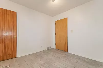 1614 Rosewood Avenue, Oakwood, OH 44107 - Photo 21