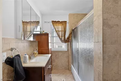 1485 Robinwood Avenue, Oakwood, OH 44107 - Photo 35
