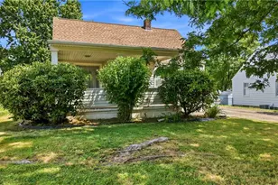 47 Renee Dr, Struthers, OH 44471 - Photo 3