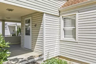 47 Renee Dr, Struthers, OH 44471 - Photo 5