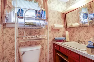 333 Trigonia Dr, Akron, OH 44302 - Photo 19