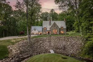 8061 Chagrin Rd, Chagrin Falls, OH 44023 - Photo 3