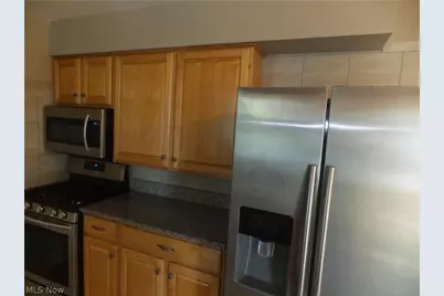 4641 E Lake Road, Sheffield Lake, OH 44054 - Photo 5