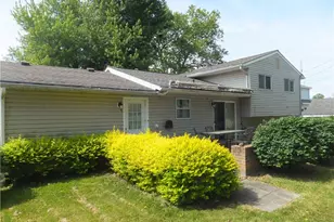 4641 E Lake Rd, Sheffield Lake, OH 44054 - Photo 13