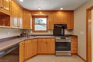 4107 Torrington Ave, Parma, OH 44134 - Photo 17