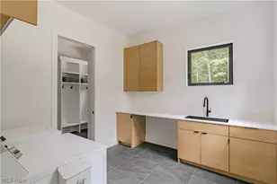 8070 Tulip Ln, Chagrin Falls, OH 44023 - Photo 19