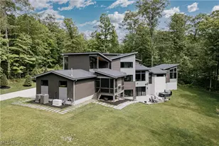 8070 Tulip Ln, Chagrin Falls, OH 44023 - Photo 37