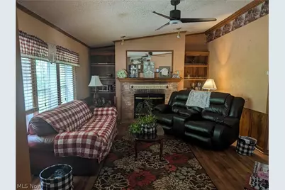 2492 Irish Ridge Road, East Liverpool, OH 43920 - Photo 3