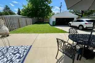 28634 Forest Rd, Willowick, OH 44095 - Photo 7