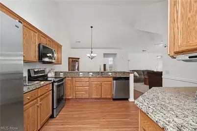 1302 Bridgewater Way N, Mansfield, OH 44906 - Photo 11