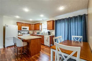 3593 Portage Point Blvd, Akron, OH 44319 - Photo 13
