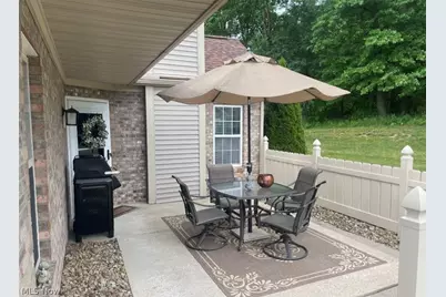 695 E Western Reserve Road #1704, Youngstown, OH 44514 - Photo 3