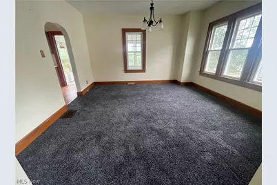 912 N 8th Street, Cambridge, OH 43725 - Photo 5