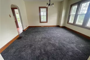 912 N 8th St, Cambridge, OH 43725 - Photo 5