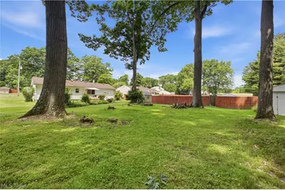 3730 Ayrshire Drive, Austintown, OH 44511 - Photo 27
