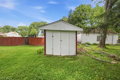 3730 Ayrshire Drive, Austintown, OH 44511 - Photo 25