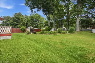 3730 Ayrshire Dr, Austintown, OH 44511 - Photo 3