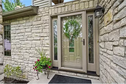 10143 Bissell Drive, Twinsburg, OH 44087 - Photo 3