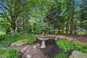 10143 Bissell Dr, Twinsburg, OH 44087 - Photo 7