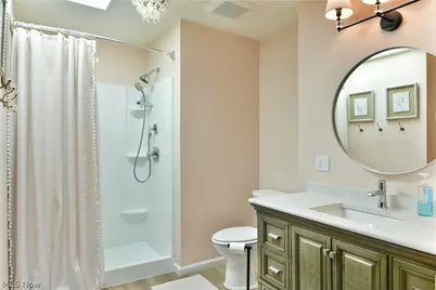 8930 Echo Lake Drive NE, Warren, OH 44484 - Photo 31