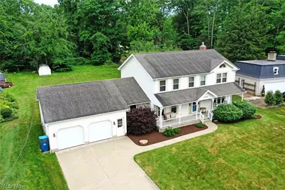 8930 Echo Lake Drive NE, Warren, OH 44484 - Photo 3