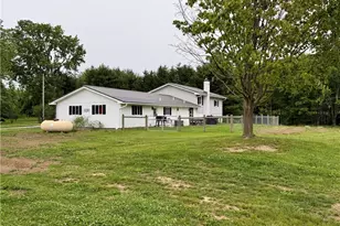 6852 Graham Rd, Pierpont, OH 44082 - Photo 3