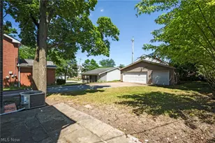 16809 Scottsdale Blvd, Huber Heights, OH 44120 - Photo 7